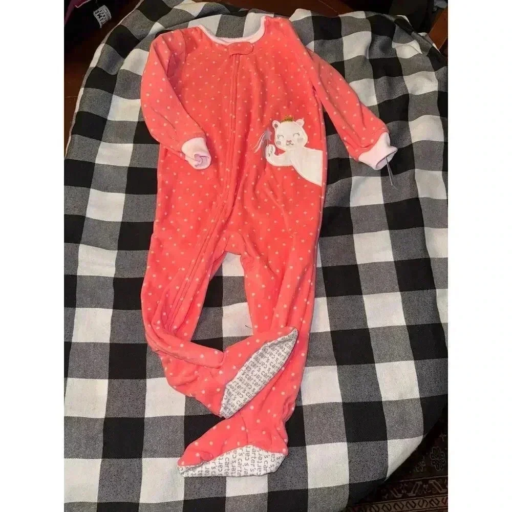 CARTERS NEW SLEEPER 2T